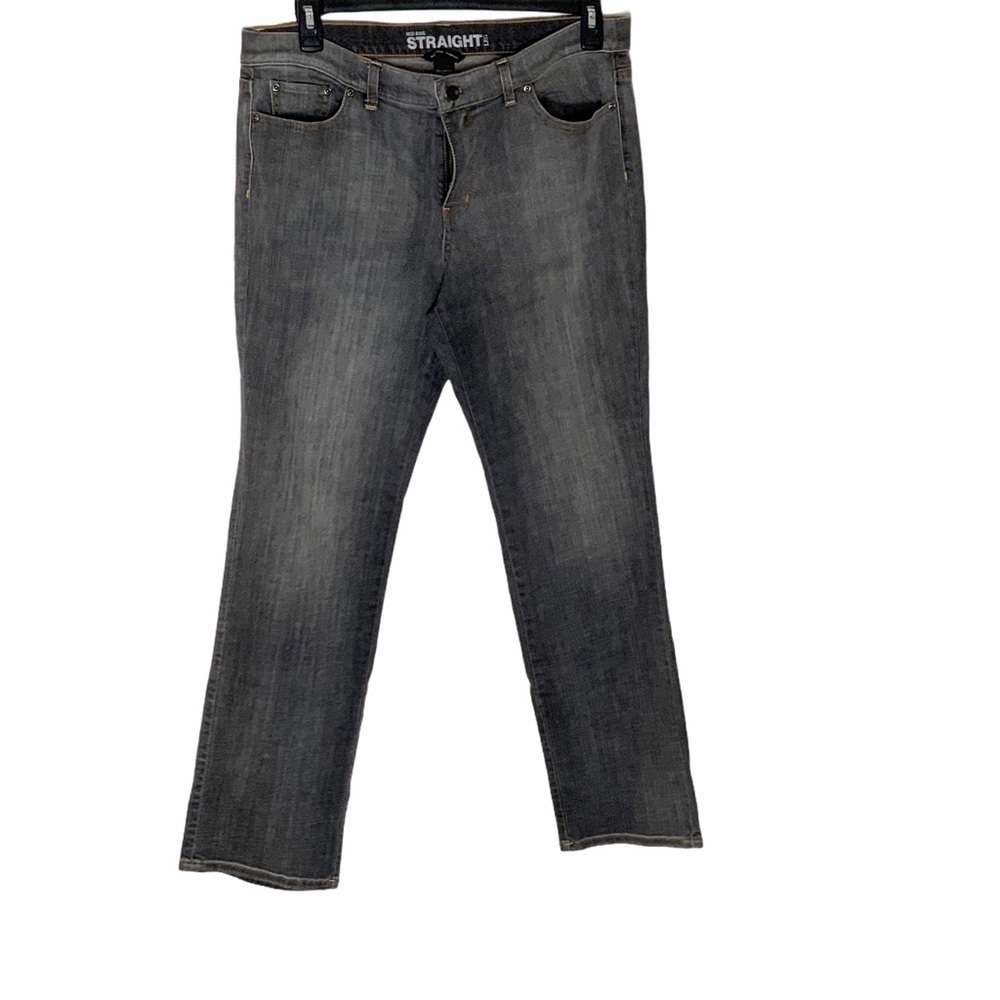 new YORK & COMPANY mid rise straight leg jeans.